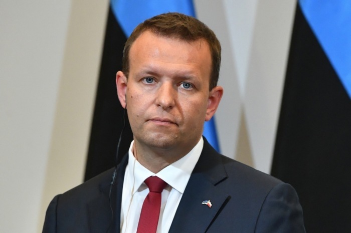 Estnischer Innenminister Lauri Laanemets in Warschau. Foto: epa/Radek Pietruszka Polen Out