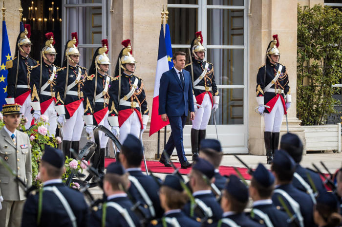 Vereidigung des französischen Präsidenten Macron im Elysee-Palast. Foto: epa/Christophe Petit Tesson
