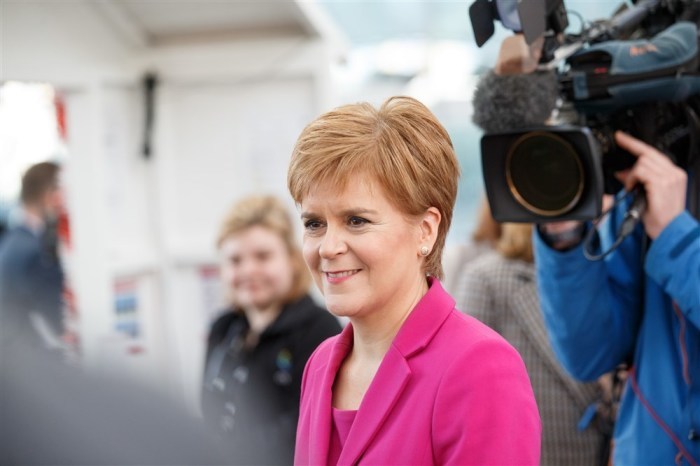 Die SNP-Vorsitzende Nicola Sturgeon in Edinburgh. Foto: epa/Robert Perry