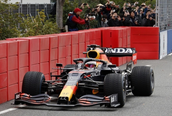 Instagram Kritik An Red Bull Verstappen Verteidigt Like instagram-kritik-an-red-bull-verstappen-verteidigt-like