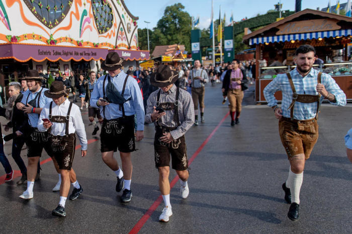 Eröffnungsparty im Maximum: Ansturm auf Fit-One