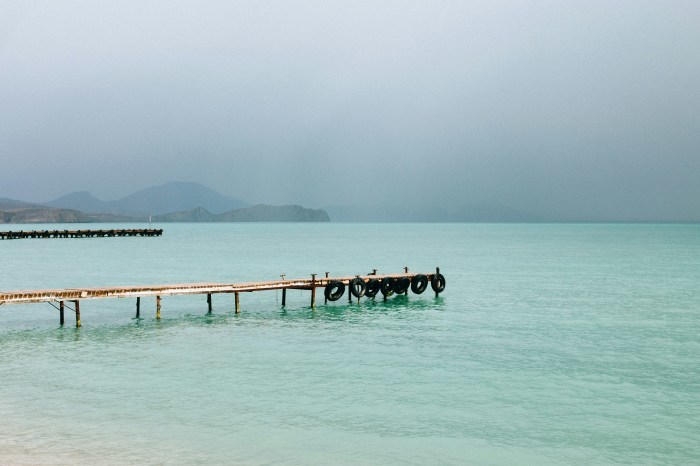 Tropensturm Maysak sorgt in weiten Teilen Thailands für schwere Regenfälle und hohe Wellen. Foto: Klara Kulikova/Unsplash