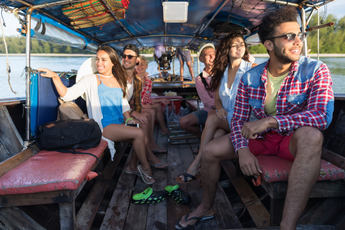 Ob Frau oder Mann, ob Tourist oder Expat – wer westlich aussieht, wird in Thailand oft Farang genannt. Foto: mast3r/Adobe Stock