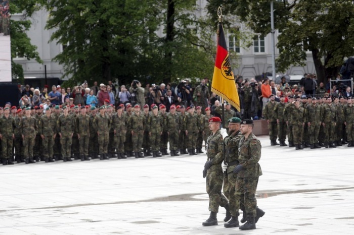 Einweihung der 45. deutschen Panzerbrigade in Litauen. Foto: epa/Toms Kalnins