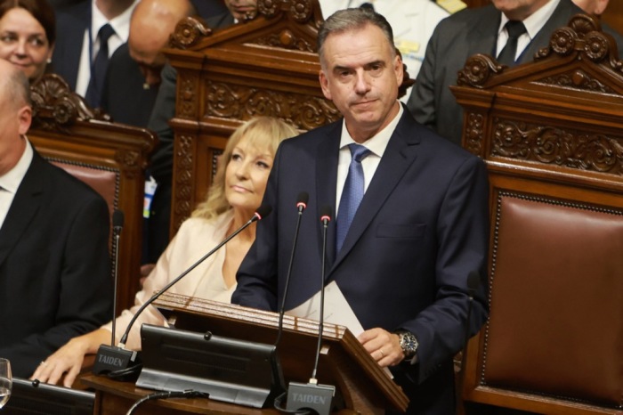 Präsident von Uruguay Yamandu. Foto: EPA-EFE/Gaston Britos Orsi (c) Hält Eine Rede Während Seiner Amtseinführung Im Legislativpalast In Montevideo.