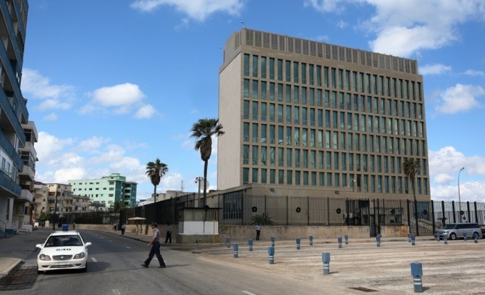 Gebäude der US-Interessenvertretung in Havanna. Die diplomatische Vertretung spielt eine wichtige Rolle in den Beziehungen zwischen Kuba und den USA Foto: epa/Archiv