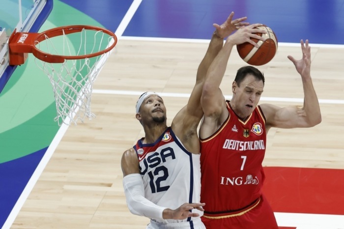 FIBA Basketball Weltmeisterschaft 2023 - USA gegen Deutschland. Foto: epa/Rolex Dela Pena