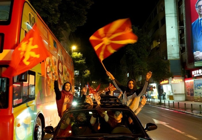 VMRO DPMNE feiert Doppelsieg bei den Parlaments- und Präsidentschaftswahlen. Foto: epa/Nake Batev