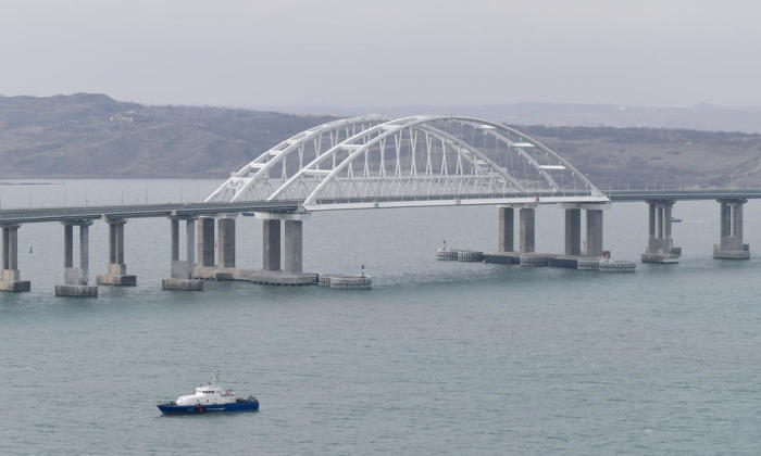 Luftbild der Krymsky (Krim)-Brücke über die Kertsch. Foto: epa/Alexey Nikolsky / Sputnik / Krem