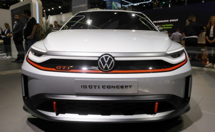 Der Volkswagen ID.7 GTI als E-Auto auf der Internationalen Automobilausstellung (IAA) in München. Foto: epa/Ronald Wittek