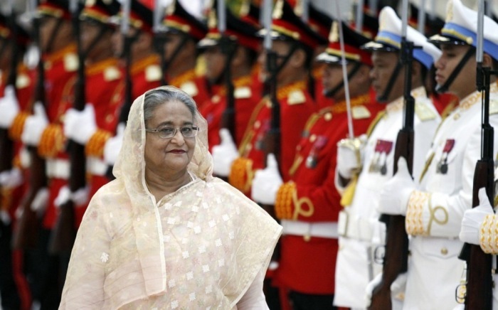 Sheikh Hasina wird wegen Verbrechen gegen die Menschlichkeit für das harte Vorgehen gegen Studentenproteste schuldig gesprochen. Foto: epa/Mak Remissa