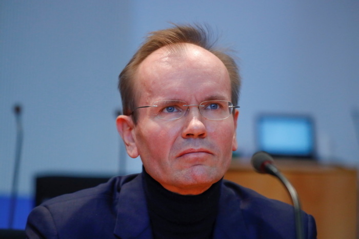 Der frühere Wirecard-Vorstandschef Markus Braun sitzt im Wirecard-Untersuchungsausschuss des Bundestags, bevor er seine Aussage macht. Fabrizio Bensch/Reuters Images Europe