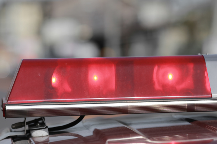 In Hua Hin hat ein 63-jähriger Mann seinen 30-jährigen Sohn im gemeinsamen Wohnhaus erschossen. Bild: kunanon / Adobe Stock