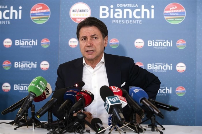 Pressekonferenz des M5S-Vorsitzenden Giuseppe Conte zum Ergebnis der Regionalwahlen. Foto: epa/Angelo Carconi