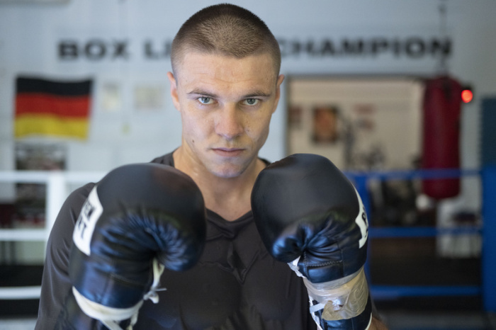 Simon Zachenhuber beim Training vor dem Kampf um den Weltmeistertitel der WBO im Supermittelgewicht am 25. Juli in Saudi-Arabien. Foto: Marijan Murat/dpa