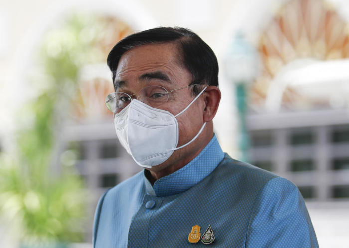 Thailands Premierminister Prayut Chan-o-cha muss bis auf Weiteres seine Arbeit ruhen lassen. Foto: epa/Rungroj Yongrit