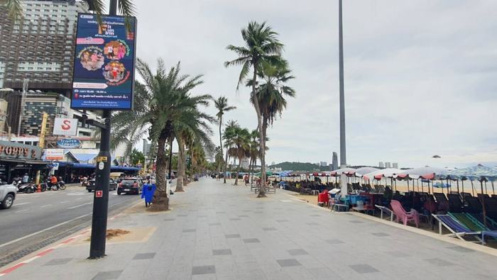 „Smart Poles“ an der Pattaya Beach Road. Foto: สายตรงนายกเมืองพัทยา