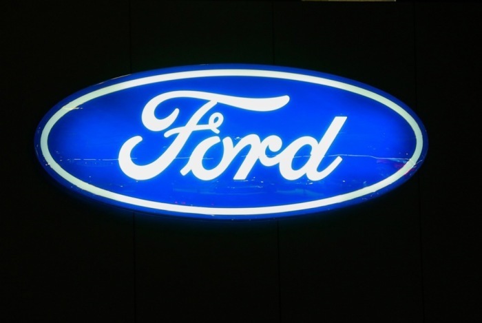 Eine Ansicht des Ford-Logos während der Eröffnung des Brüsseler Autosalons in Brüssel. Foto: epa/Stephanie Lecocq
