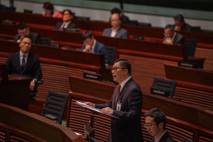 Erste Verlesung des Gesetzes über die nationale Sicherheit in Hongkong. Foto: epa/Leung Man Hei