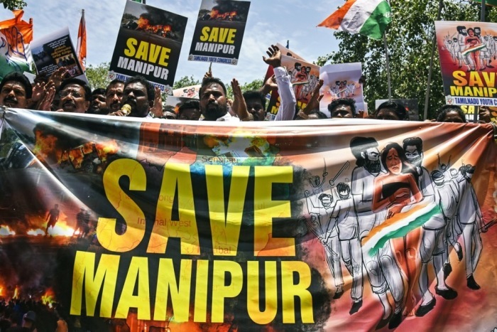 Protest in Chennai gegen sexuelle Gewalt gegen Frauen im Bundesstaat Manipur. Foto: epa/Idrees Mohammed