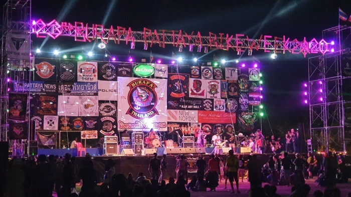 Auf der großen Hauptbühne treten traditionell Rockmusiker aus Thailand und der ganzen Welt auf. Das genaue Lineup wird zu einem späteren Zeitpunkt bekanntgegeben. Foto: Jahner