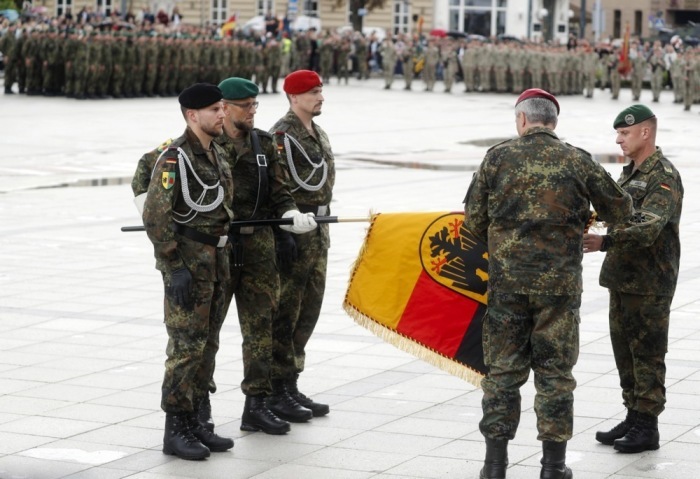 Einweihung der 45. deutschen Panzerbrigade in Litauen. Foto: epa/Toms Kalnins