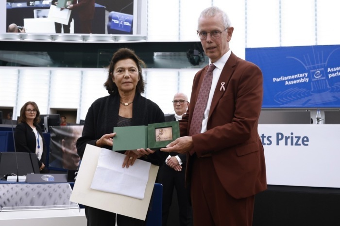 Der Türke Osman Kavala erhält den Vaclav-Havel-Menschenrechtspreis 2023. Foto: epa/Yoan Valat