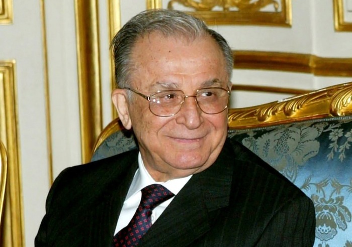 Rumäniens Ex-Präsident Ion Iliescu ist im Alter von 95 Jahren gestorben, wie die Regierung am 5. August bestätigte. Foto: epa/Olivier Hoslet