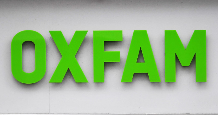 Oxfam-Logo in einem Laden in London. Archivfoto: epa/ANDY RAIN