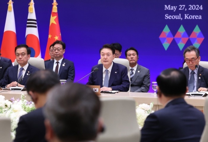 Die Staats- und Regierungschefs von Südkorea, China und Japan treffen sich zu trilateralen Gesprächen in Seoul. Foto: epa/Yonhap