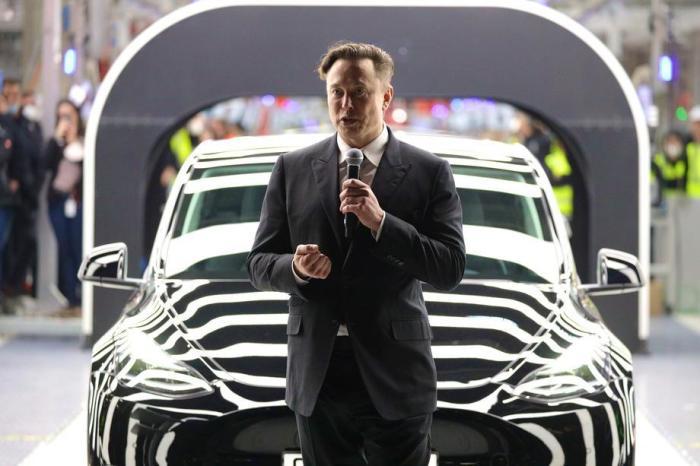 Tesla CEO Elon Musk in Grünheide bei Berlin. Foto: epa/Christian Marquardt