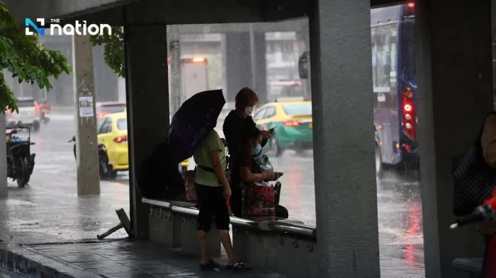 Starke Regenfälle sorgen in vielen Landesteilen Thailands für Überschwemmungen und hohe Wellen an den Küsten. Foto: Thai Meteorological Department