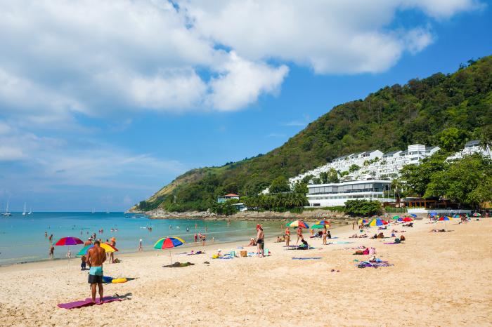 Trotz hoher Steuereinnahmen erhält Phuket nur wenig zurück – jetzt wächst der Ruf nach mehr Autonomie. Foto: Windofchange64/Adobe Stock