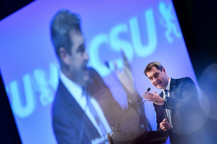 Der bayerische Ministerpräsident und Vorsitzende der Christlich-Sozialen Union (CSU), Markus Söder, spricht auf dem Parteitag der Christlich-Sozialen Union in München. Foto: epa/Philipp Guelland