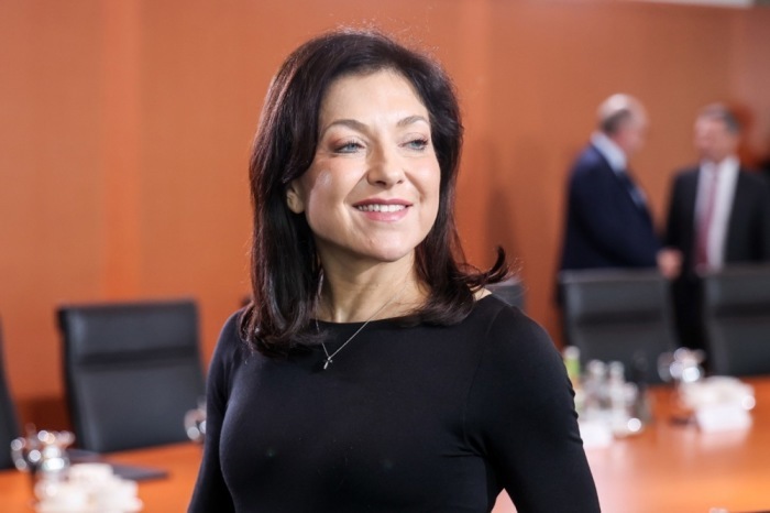 Katherina Reiche vor der Kabinettssitzung der Bundesregierung in Berlin. Foto: epa/Filip Singer