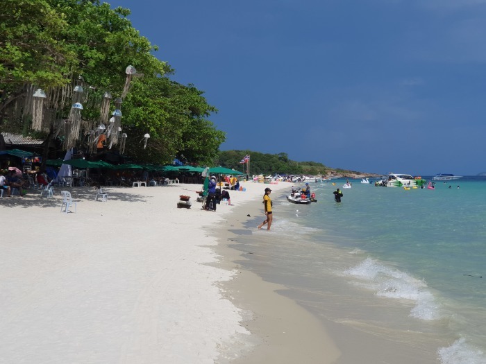 Die Behörden auf Koh Samet haben nach einem mutmaßlichen Vergewaltigungsversuch die Sicherheitsmaßnahmen auf der Ferieninsel verschärft. Foto: Jahner