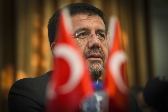  Der türkische Wirtschaftsminister Nihat Zeybekci. Foto: epa/Evert-jan Daniels
