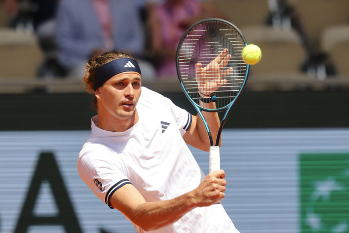 Alexander Zverev ist in Aktion. Foto: Frank Molter/dpa