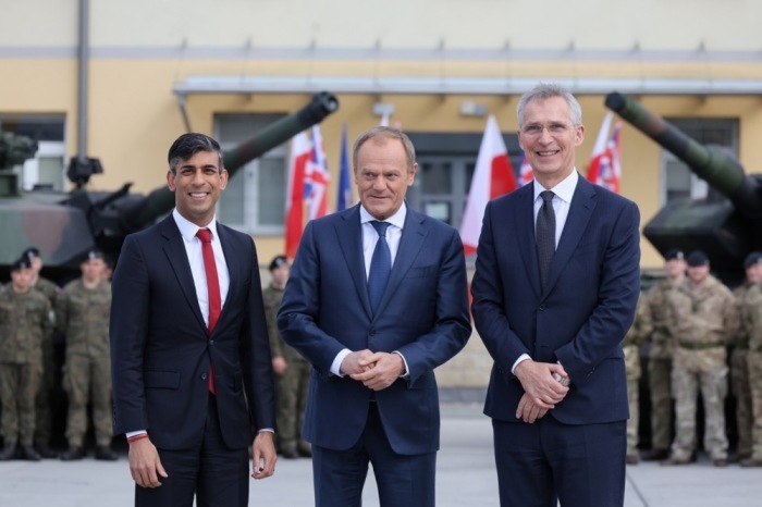 NATO-Generalsekretär Stoltenberg und der britische Premierminister Sunak besuchen Warschau. Foto: epa/Pawel Supernak