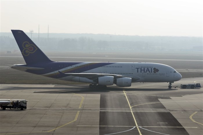 A380 von Thai Airways International auf dem Flughafen Frankfurt/Main im Februar 2018. Foto: epa/Mauritz Antin