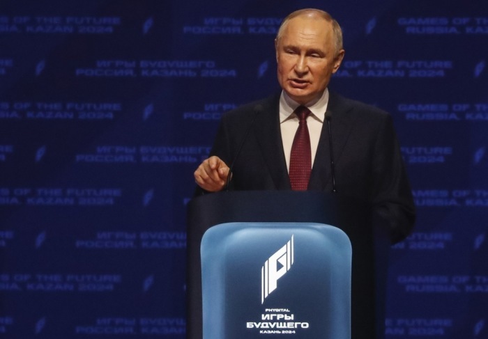 Präsident Wladimir Putin bei seiner Rede in Kasan. Foto: epa/Maxim Shipenkov