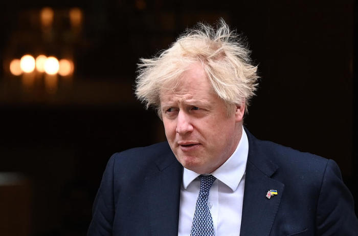 Der britische Premierminister Boris Johnson verlässt die Downing Street 10 in London. Foto: epa/Andy Rain