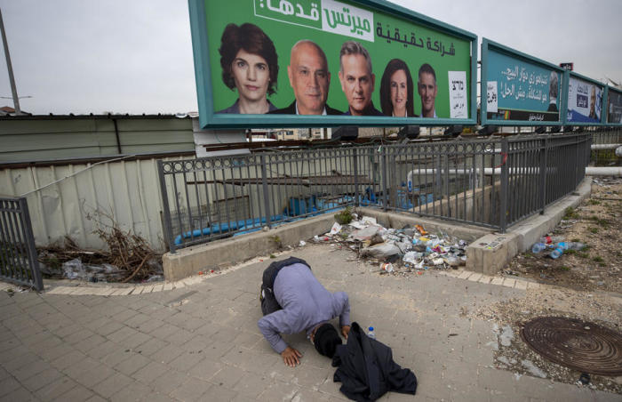Die Kandidaten der israelischen Partei Meretz in der nordarabischen Stadt Nazareth. Foto: epa/Atef Safadi