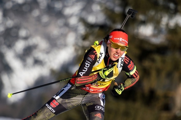 Die deutsche Biathletin Laura Dahlmeier beim WM-Sprint 2017 in Hochfilzen. Die frühere Olympiasiegerin starb 2025 bei einem Bergsteigerunfall in Pakistan. Foto: epa/Christian Bruna