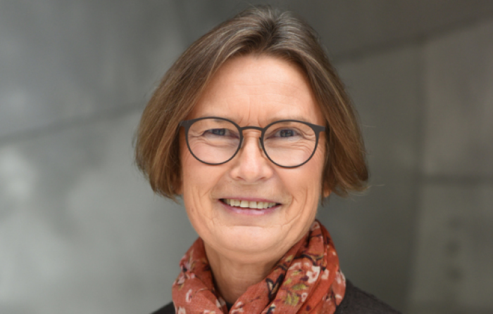 UiA-Professorin Helje Kringlebotn Sødal lächelt. Foto: UiA/dpa