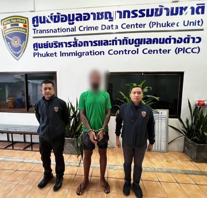 Die Einwanderungsbehörde Phuket widerrief das Visum eines 39-jährigen Österreichers und leitete seine Abschiebung aus Thailand ein. Foto: Newshawk Phuket