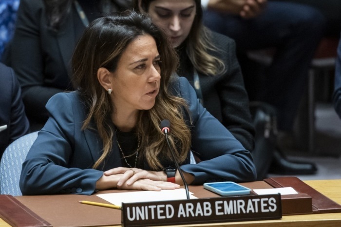 Lana Zaki Nusseibeh, Ständige Vertreterin der Vereinigten Arabischen Emirate bei den Vereinten Nationen, spricht während einer Sitzung des Sicherheitsrats der Vereinten Nationen über den Krieg zwischen Israel und der Ha... Foto: epa/Eduardo Munoz