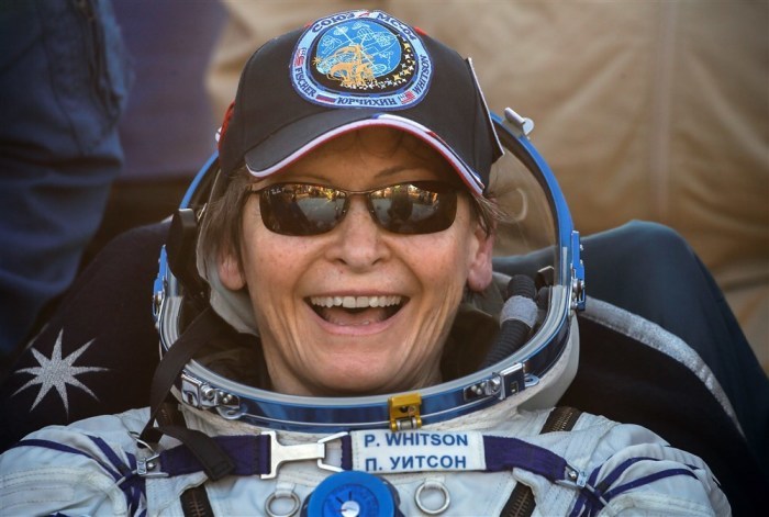 Mitglied der Besatzung der Internationalen Raumstation (ISS), NASA-Astronautin Peggy Annette Whitson. Foto: epa/Sergei Ilnitsky