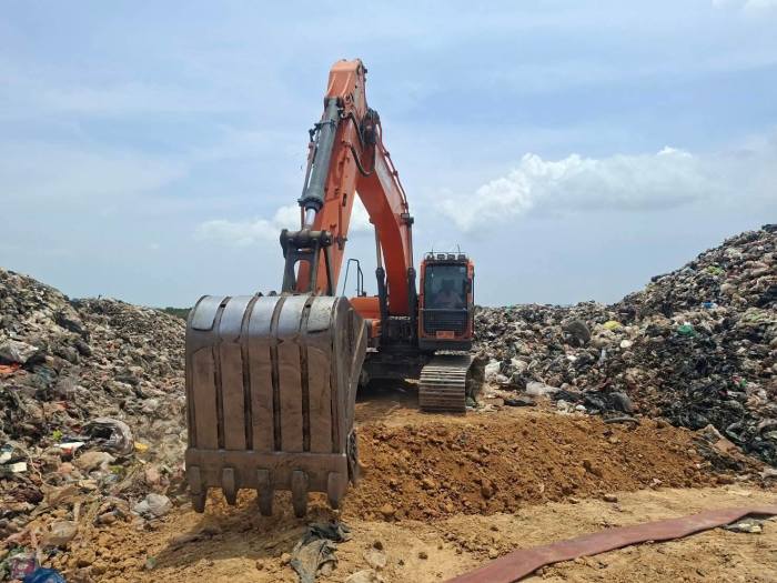 Die Deponie in Phuket umfasst Millionen Tonnen Abfall und soll innerhalb von zwei Jahren vollständig beseitigt werden. Archivbild: Newshawk Phuket