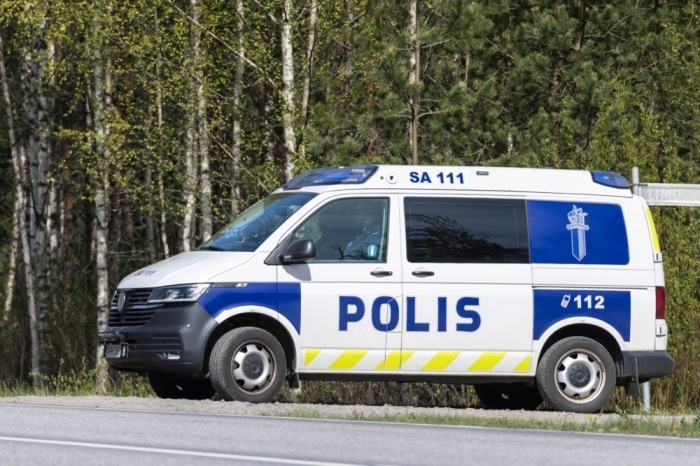 Die Polizei bewacht die Unfallstelle in Finnland. Foto: epa/Pirjo Tuominen